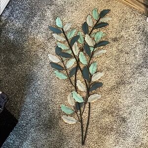 Elegant Metal Leaf Wall Decor in Blue Shades